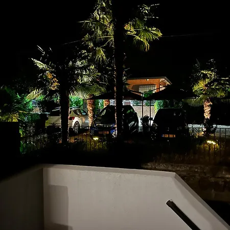 Cascina Giantino Sughero - G A Y - M E N - O N L Y (adults Only) Bed & Breakfast Montegrosso dʼAsti