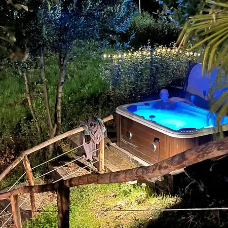 Bed & Breakfast Cascina Giantino Sughero - G A Y - M E N - O N L Y (adults Only) 4*